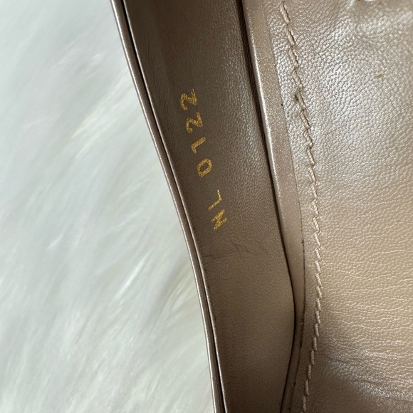 Louis Vuitton Oh Really Nude Patent Open Toe Pump - Picture 6 of 14